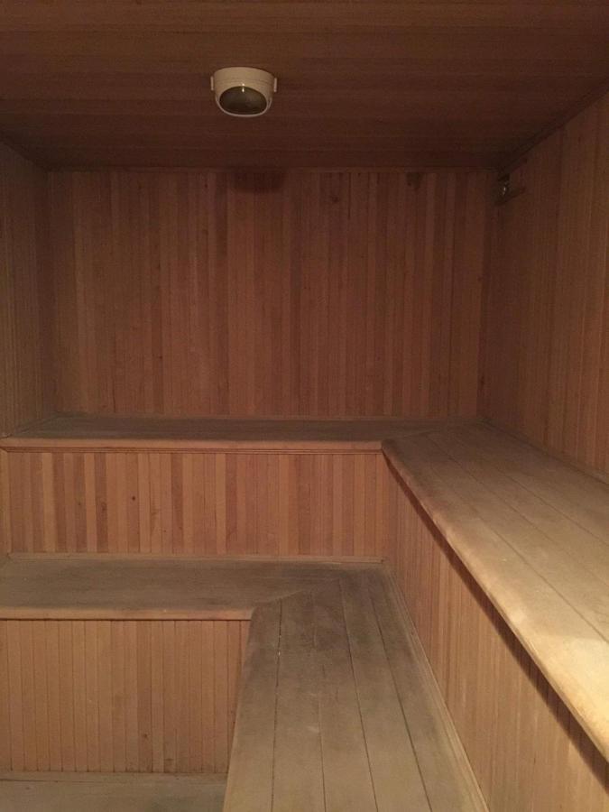 Uneed Sport Vandrarhem Odessa Exteriör bild